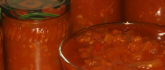 salat-iz-kabachkov-pertsa-i-pomidorov.jpg