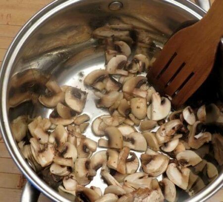 Суп с шампиньонами