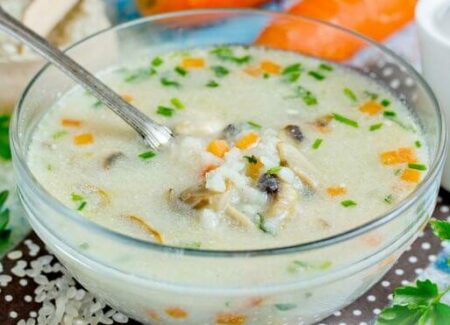 Суп с шампиньонами